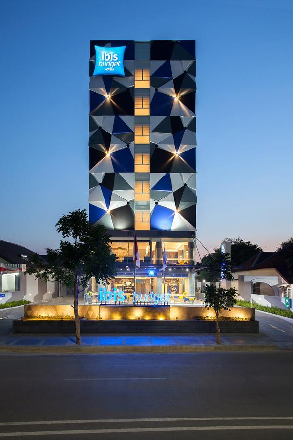 Ibis Budget Cirebon Zewnętrze zdjęcie