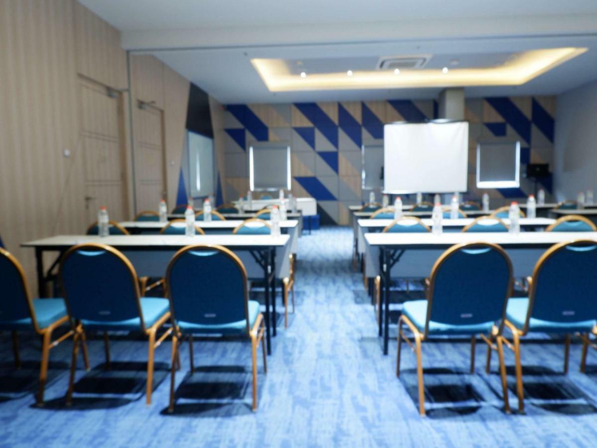Ibis Budget Cirebon Zewnętrze zdjęcie